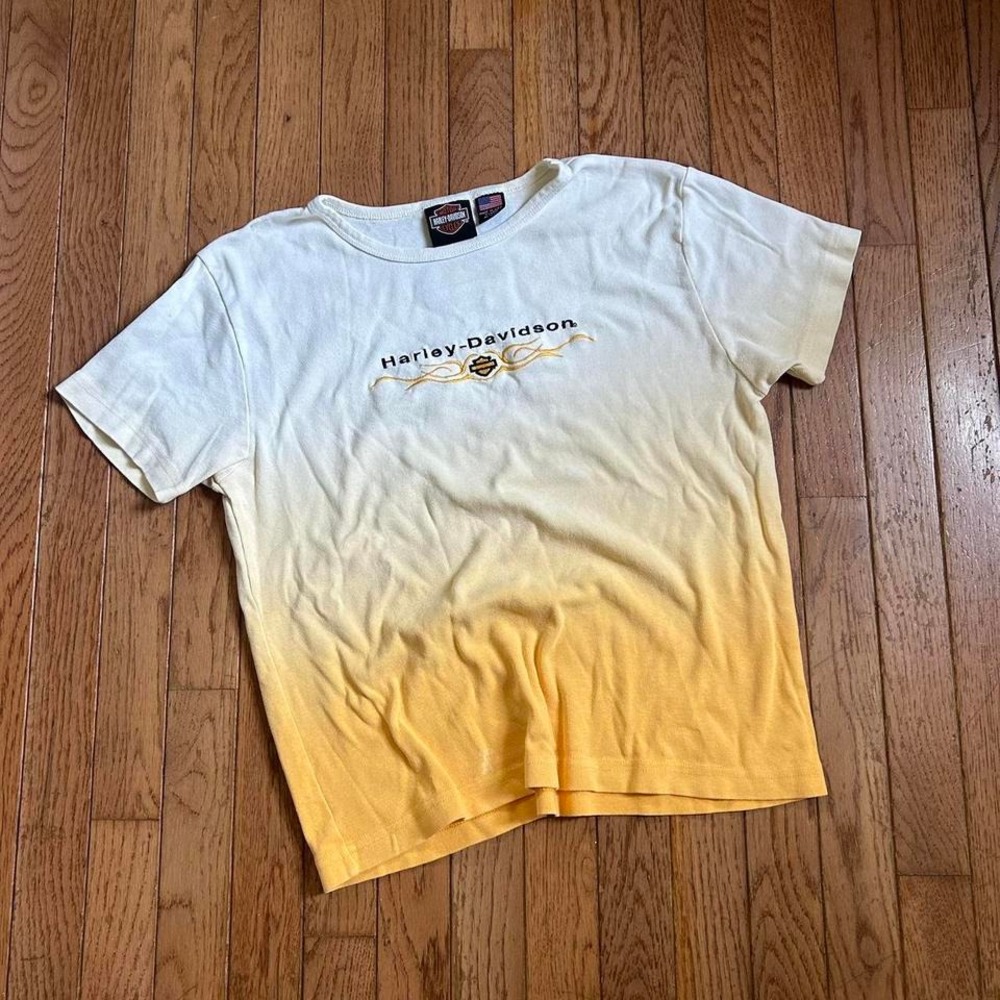 Y2K Harley Davidson White and Yellow Shirt‎